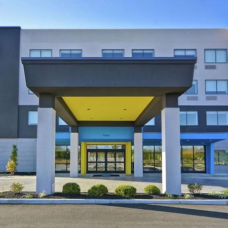 Tru By Hilton Huber Heights Dayton Hotel Buitenkant foto
