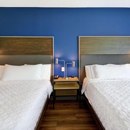Tru By Hilton Huber Heights Dayton Hotel Buitenkant foto