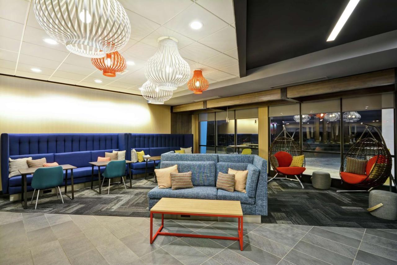 Tru By Hilton Huber Heights Dayton Hotel Buitenkant foto