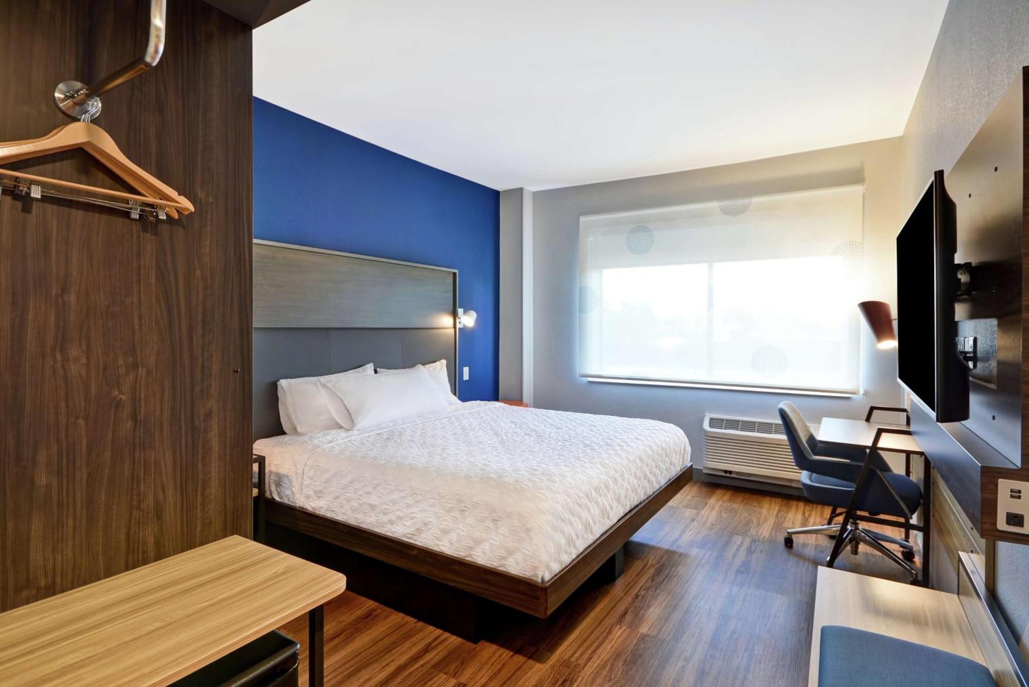 Tru By Hilton Huber Heights Dayton Hotel Buitenkant foto